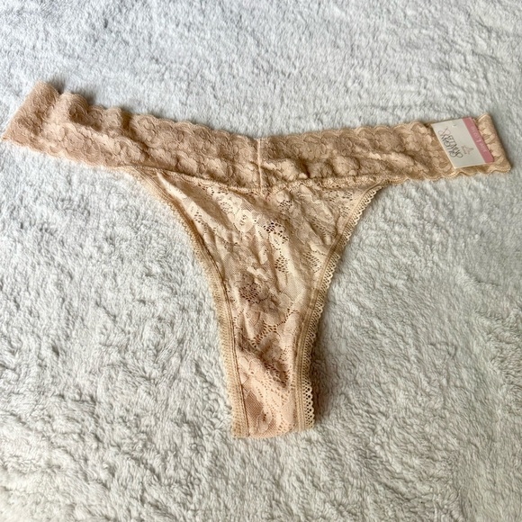 Victoria's Secret Pink and Tan Thong Set (NWOT) - Picture 6 of 9